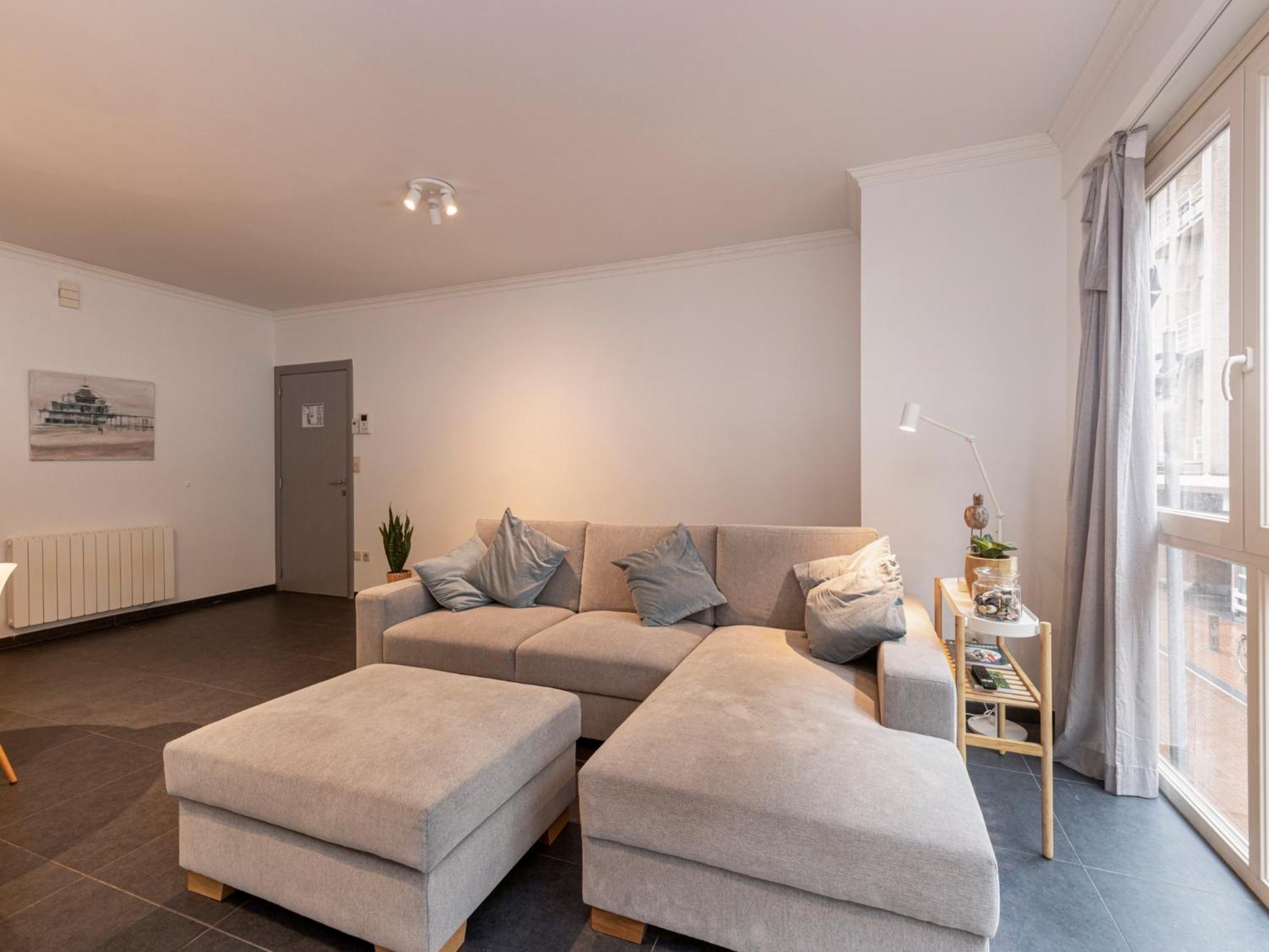 Apartment De Koetsier In *